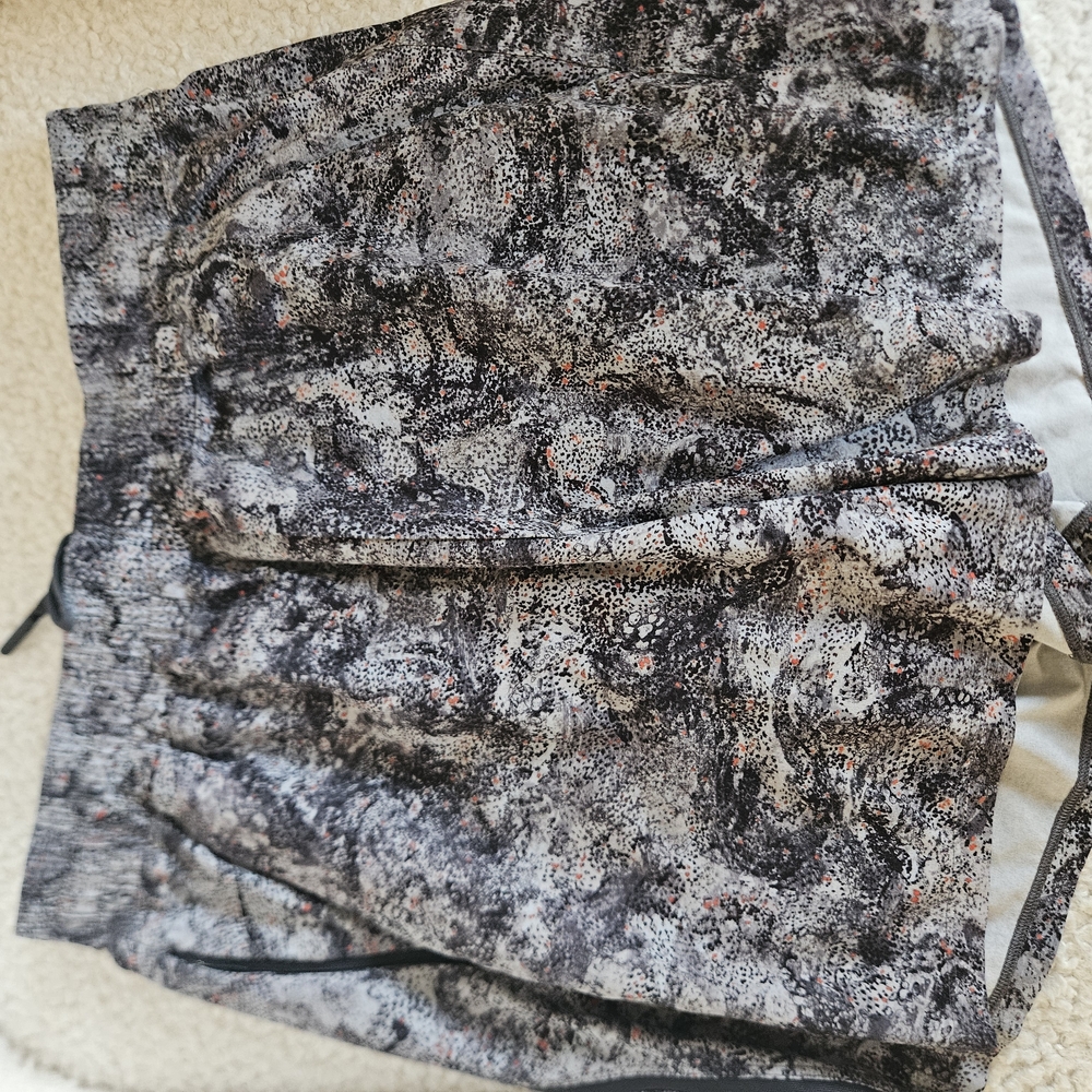 Lululemon Abstract Black and Gray Drawstring Shorts